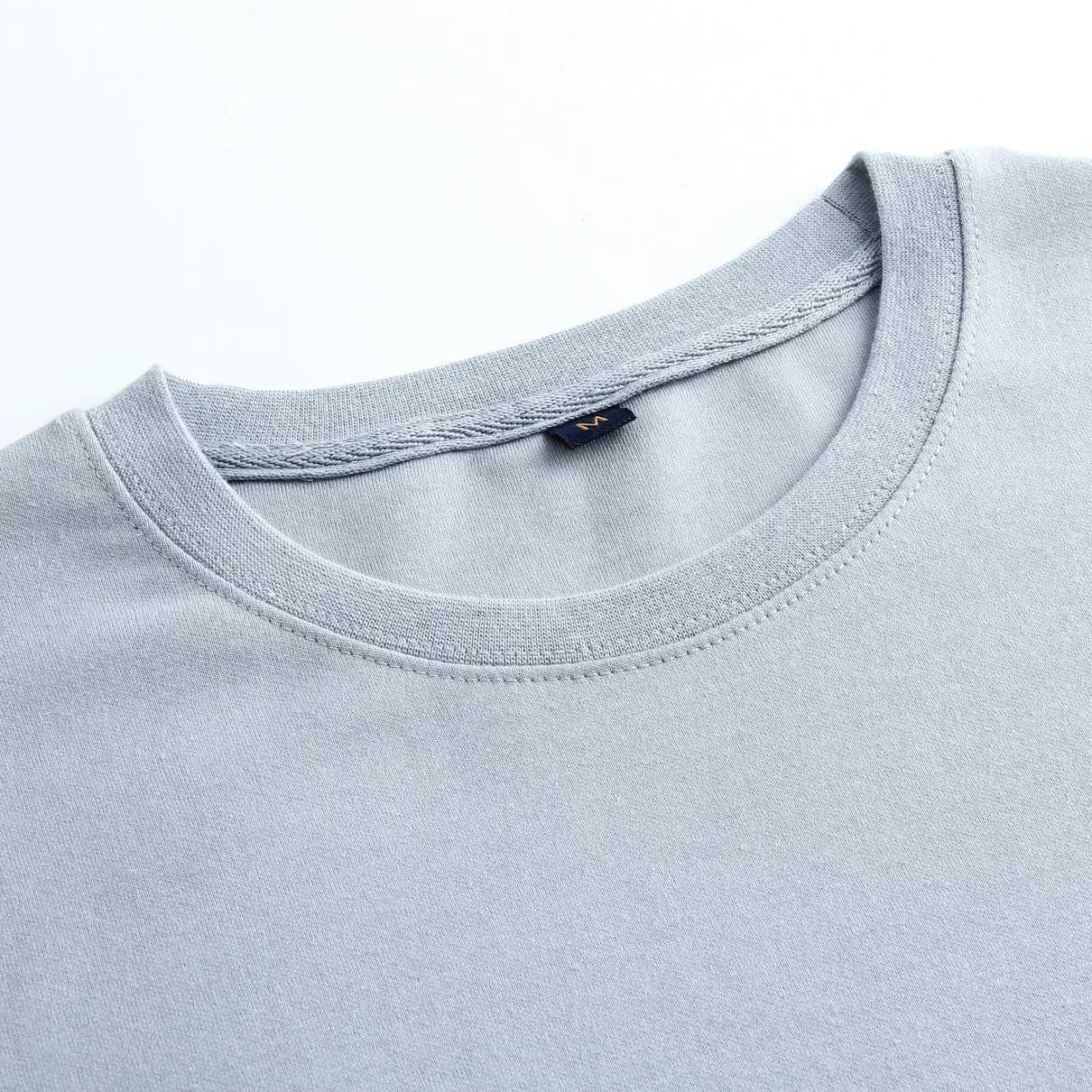 300gsm MRMT 2025 Brand New Mens Sweatshirts Solidcolor Men Sweatshirts Pullover for Male Round Collar Man Sweatshirt Pullovers Z251017