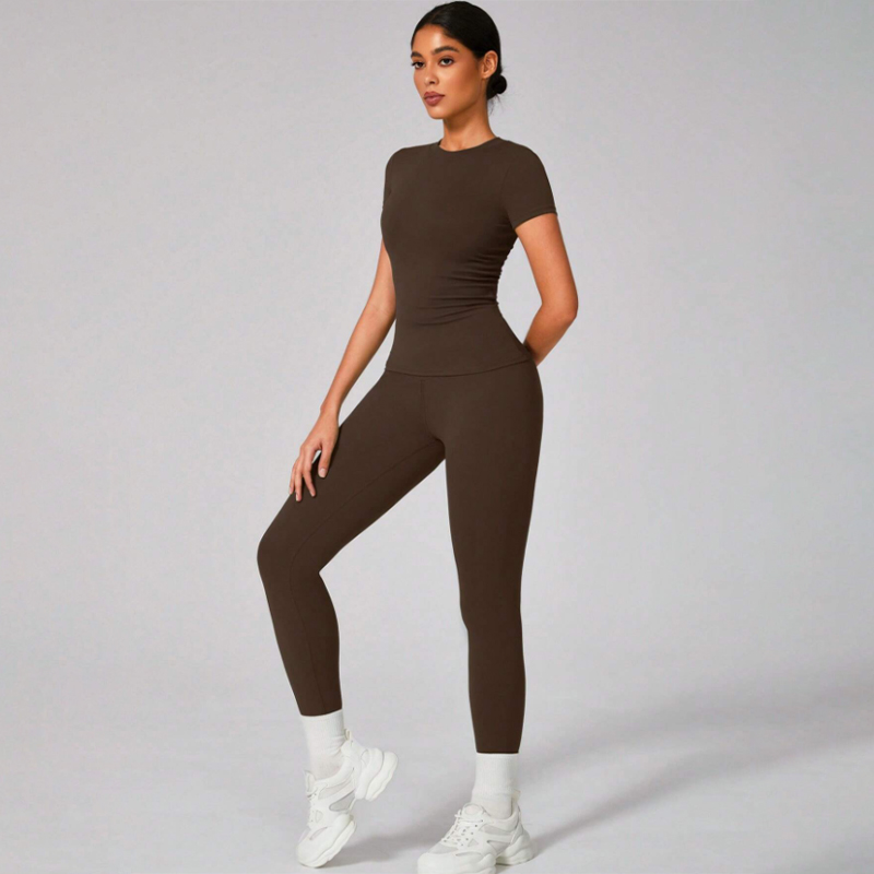 High waisted buttock lifting quick drying long sleeved yoga trousers Two piece yoga outfit Yoga Set Coffee brown