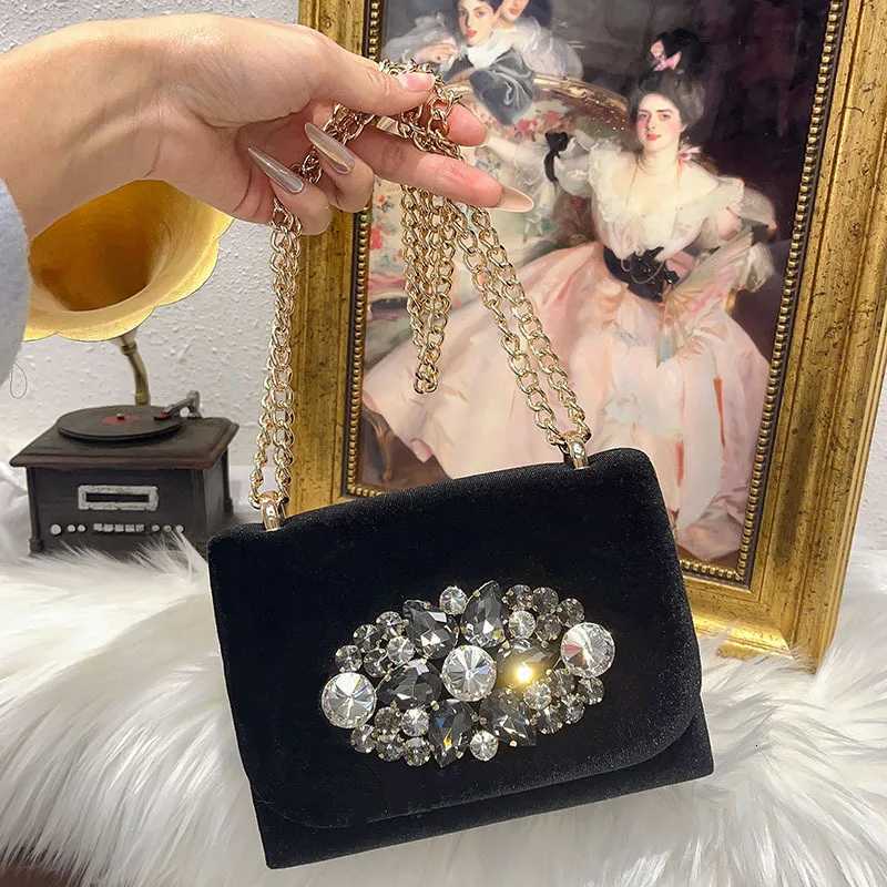 High Quality Luxury Velvet Handbag Glitter Rhinestones Diamond Evening Bag Clutch Purse For Wedding Party Shoulder Crossbody Bag Z251017