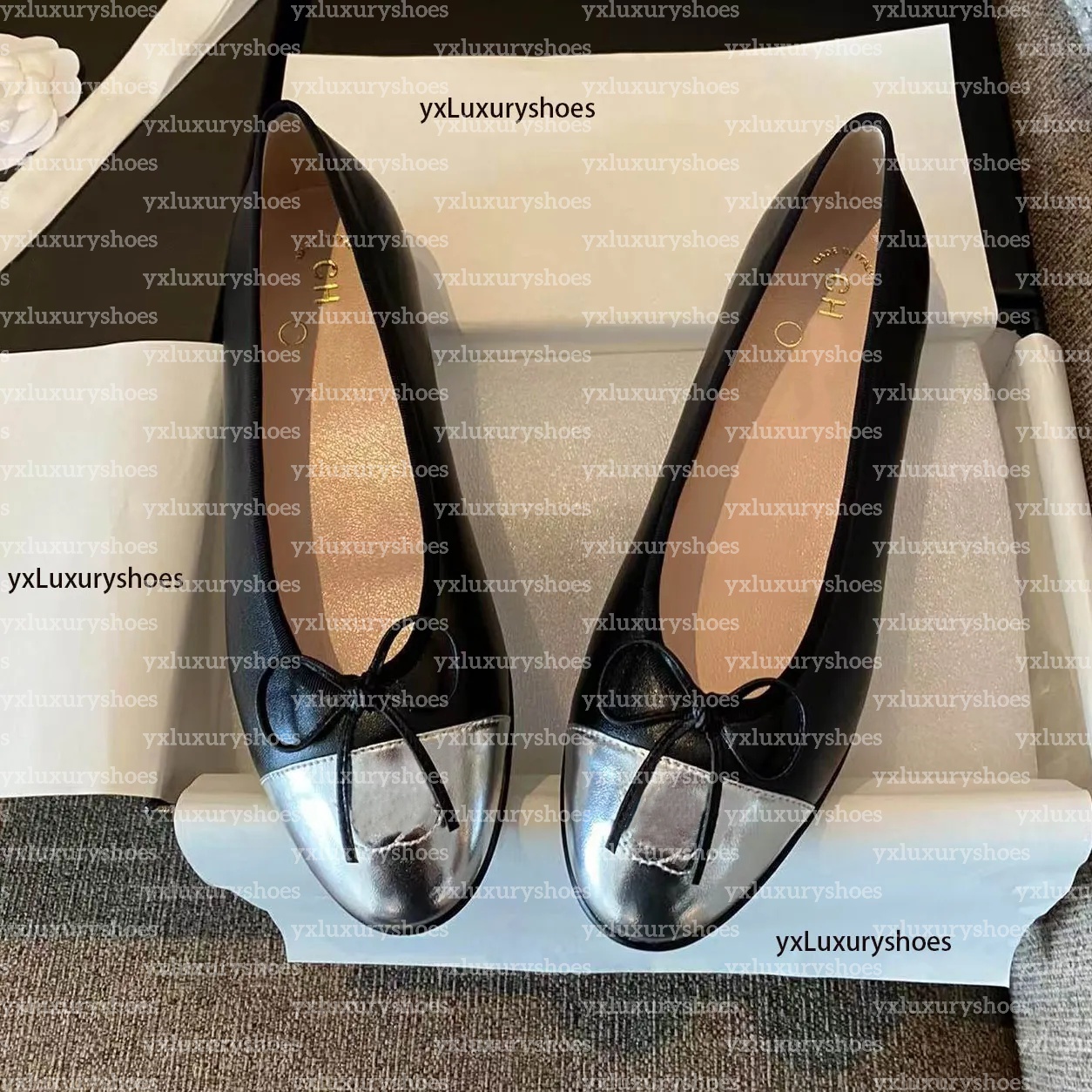 2025 Paris Designer new ballet flats Fashion casual women's multi-color flat boat Women luxury leather shoes sizes 35-41