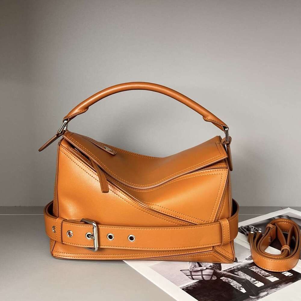 Luojia New Motorcycle Geometric Genuine Leather Women's Handbag Commuter Large Capacity Single Shoulder Crossbody Bag