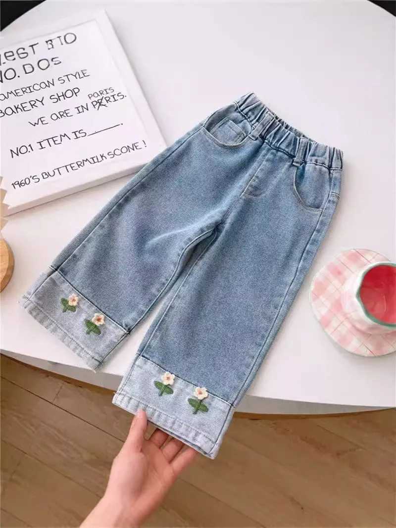 MILANCEL New Autumn Kids Jeans 17T Cute Embroidered Flowers Girls Wide Leg Pants Loose Korean Version Children Straight PantsT251017