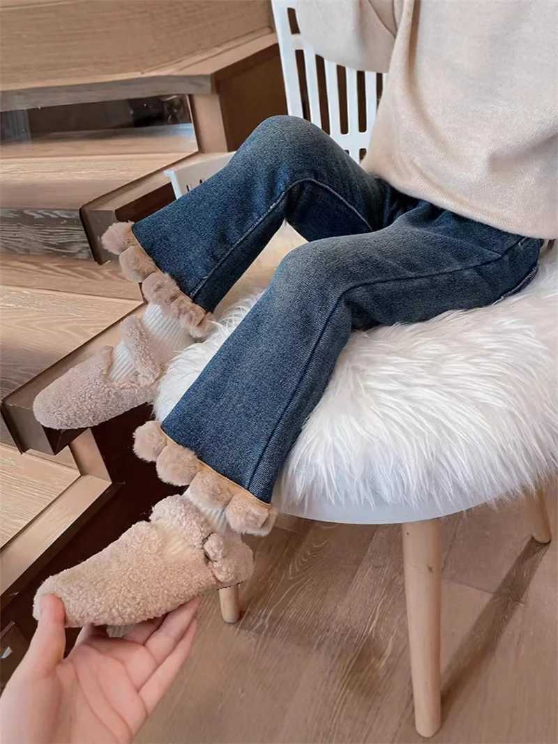 Girls Fleece Flared Pants New Autumn Winter Kids Thick Warm Trousers Baby Casual Jeans Outer Wear Children ClothesT251017
