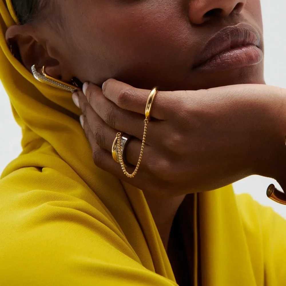 Fashion CZ Zircon Stainless Steel Double Layer Chain Ring for Women Gold Plated Tassel Link Ring Hip Hop Jewelry Waterproof Z251017