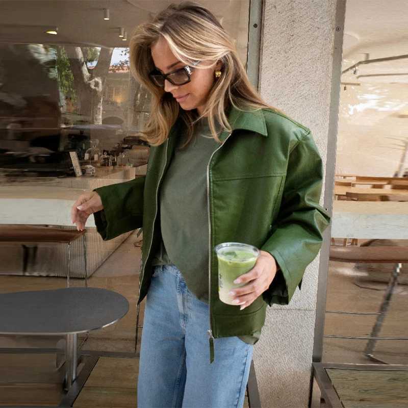 Vintage Green Long Sleeve Lapel PU Leather Jacket Women Short Coat Zipper Button 2025 Spring Autumn High Street Outerwear TopsT251017