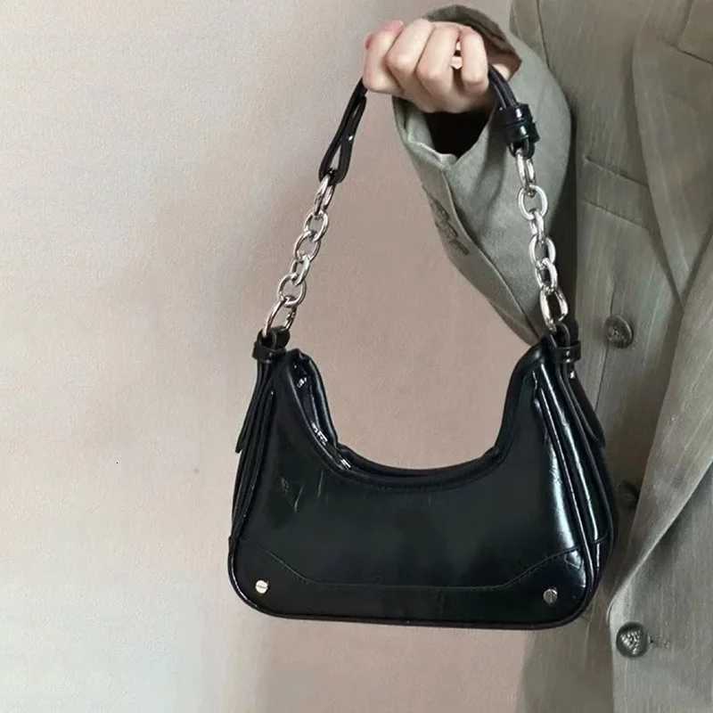 2025 Wen Bag Underarm Bag Chain Handbag Wens Shoder Bag Fem Crossbody Bag Pu Sier Black Handbags Cluh Purse D251017