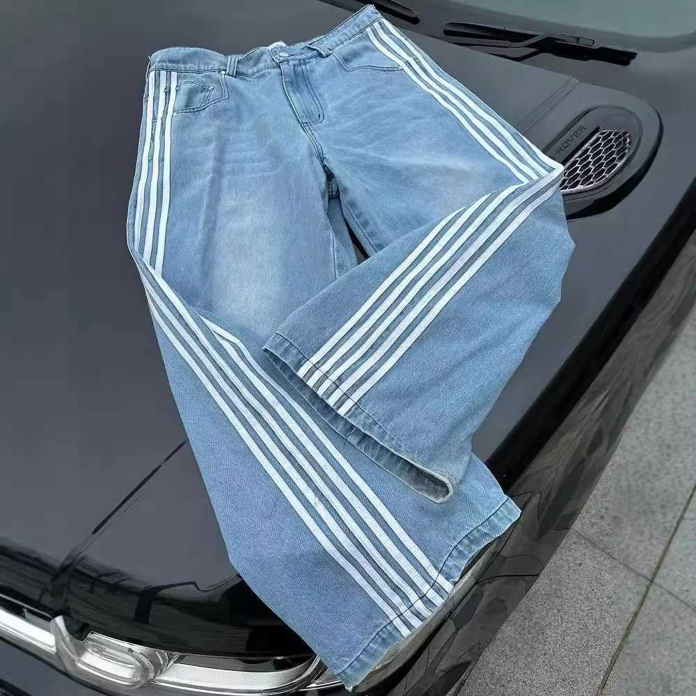2025 1 Y2k Retro Personalized Striped Street Jeans Fashionable Wide Leg Pants Loose and Comfortable Hiphop Casual Pants1 Y251105