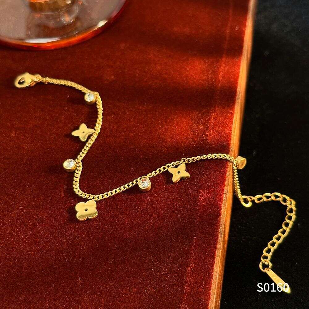Light Fashion Ins Stainless Steel Cross Flower Bracelet Zircon High-end Feel Women's Gold-plated Jewelry
