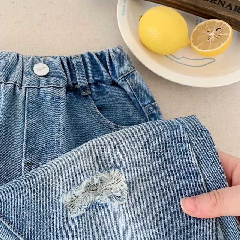 Kids Pants Boys Korean Childrens Pocket Clothing 2025 Spring New Trousers Straight Wide Legs Jeans Spring New High Quality1 2 3T251017