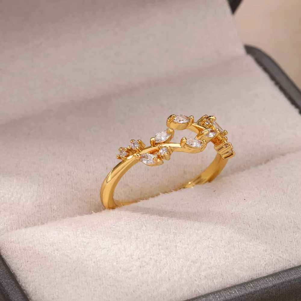 Luxury Zircon Geometric Rings For Women Stainless Steel Gold Color Open Ring Trendy Wedding Party Aesthetic Jewerly Gift Femme Z251017