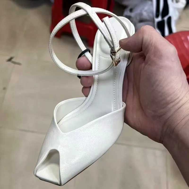 Sexy Peep Toe Heeled Sandals Women Elegant Ankle Strap Buckle High Heels Comfortable Soft Leather Party Shoes Sandalias De Mujer Z251015