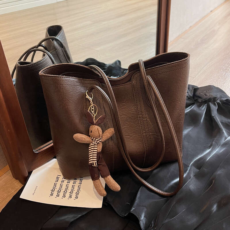 Textured Large Capacity for Women 2024 Live Fashion Commuter Single Shoulder Trendy Tote Bag