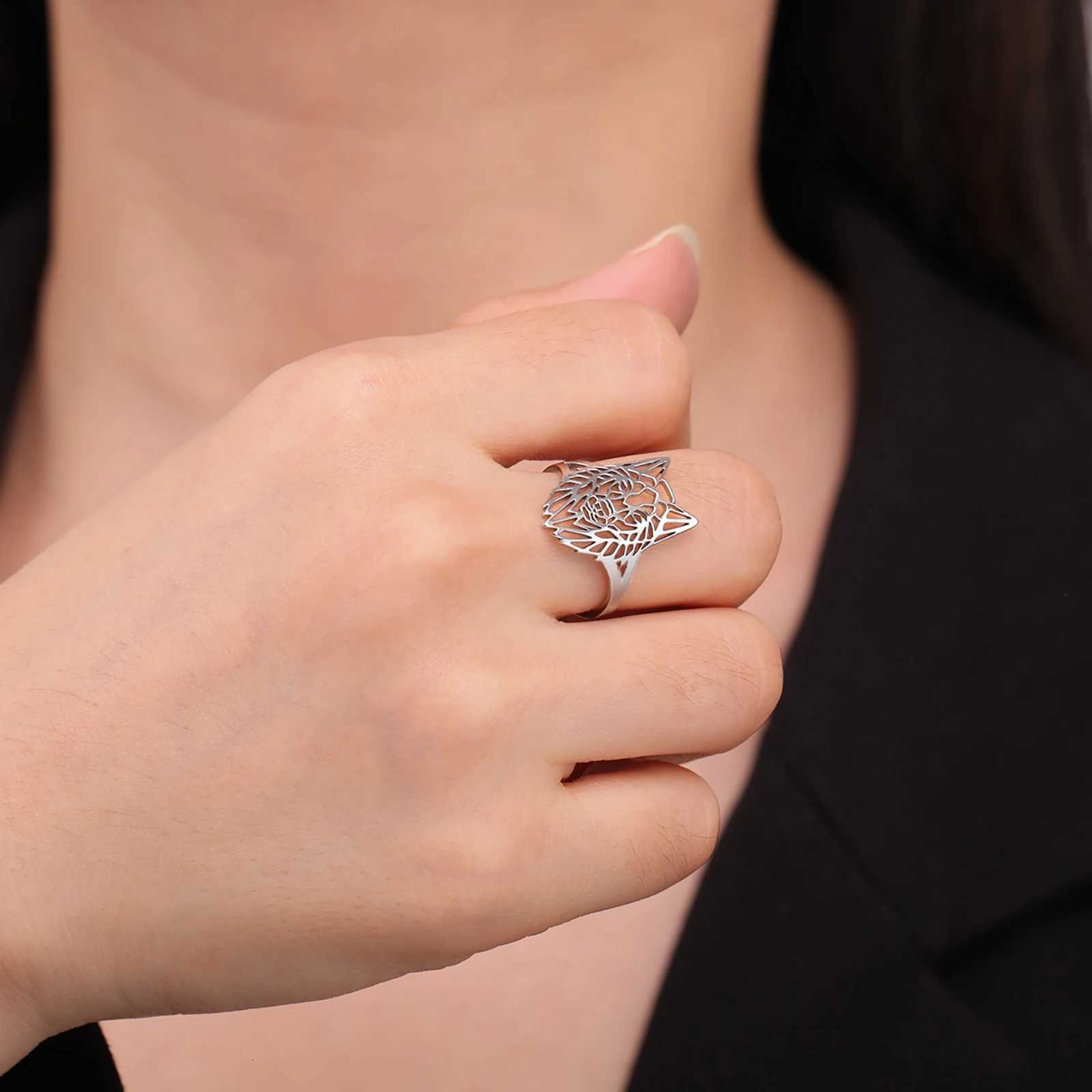 Punk Wolf Head Adjustable Stainless Steel Ring for Men Women Couple Animal Rings Fashion Party Jewelry Birthday Gift New InW251017