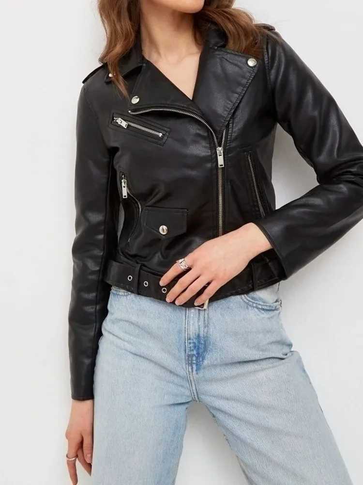Fitaylor Spring Autumn Women PU Leather Jacket Casual Lady Lapel Zipper Moto Biker Jacket Vintage Female Outwear with BeltT251017