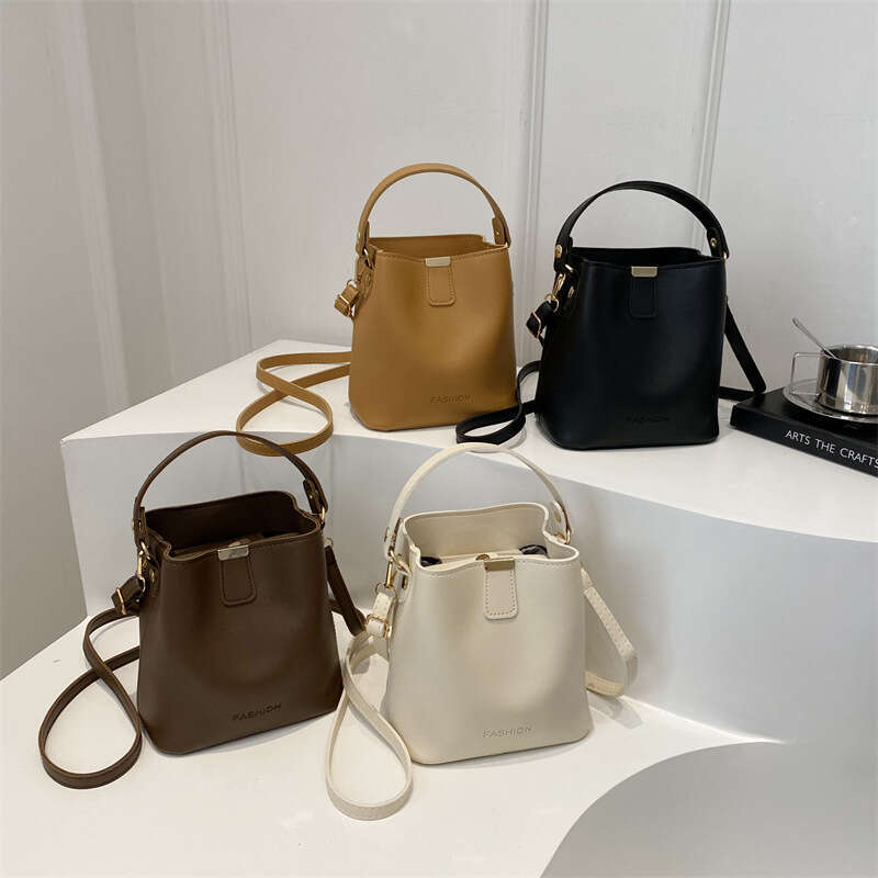 Fashion Fresh Solid Color Women's Large Capacity 2025 New Trend Soft Surface Stylish Popular Handbag Crossbody Bucket Bag