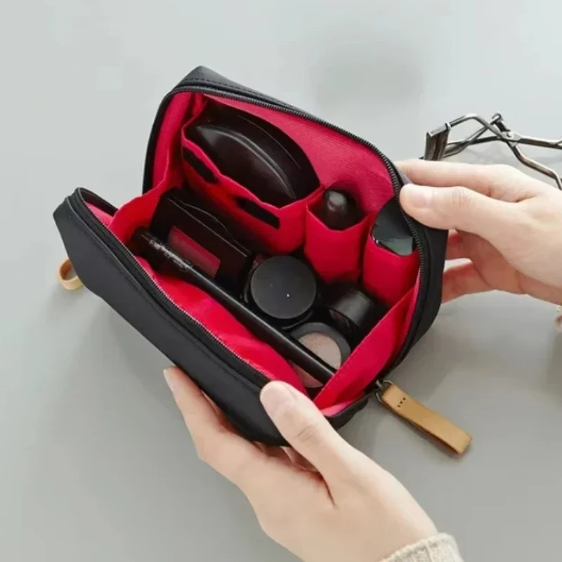 Women Cosmetic Bag Solid Color Korean Style Makeup Bag Pouch Toiletry Bag Waterproof Makeup Organizer Case251011