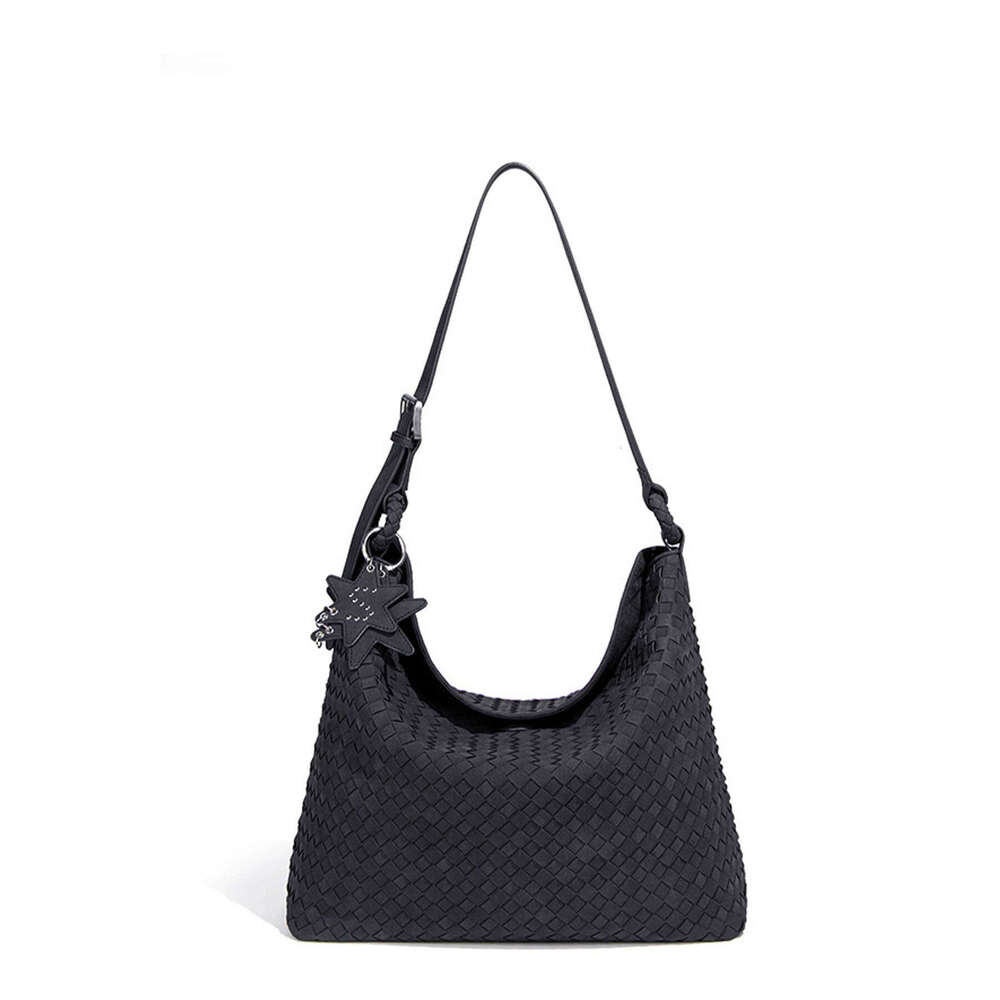 Autumn and Winter New Niche Large Capacity Suede Handwoven Women's High-end Feel Single Shoulder Underarm Tote Bag