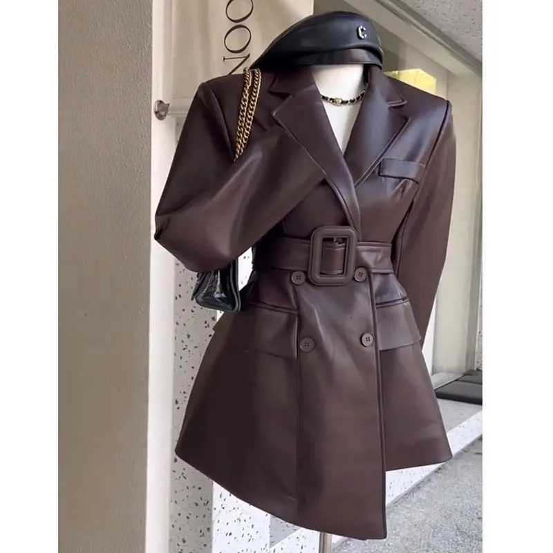 Coffee Color Blazer Retro Beautiful PU Leather Jacket Belt Womens Autumn New HighEnd Feeling Waist Cinching Suit Jacket TrendyT251017