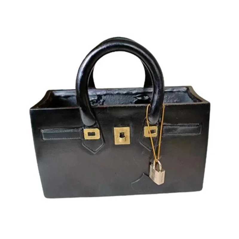 Vase Bag Dried Flowers Pots Tabletop Ornaments Art Flower Vases Bedroom Ikebana Modern Home Interior Wedding Decoration C251017