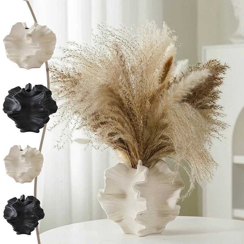 Minimst Ceramic Vase Creative Coral Design Matte Finish Petal Shape Vase for Dry Flower Arrangement Nordic Home Decor Art C251017
