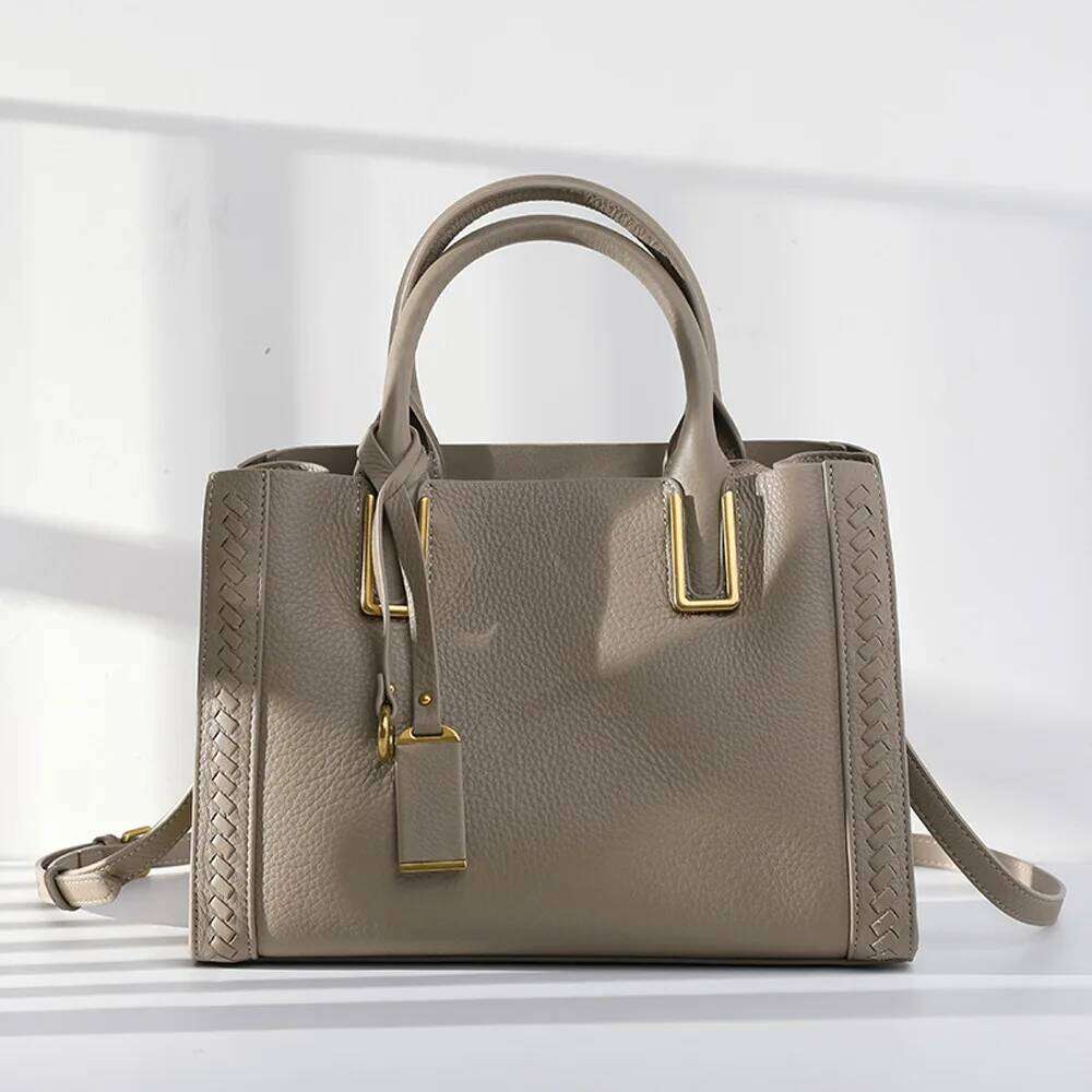 Limited Simple Classic Natural Cow Leather Women's Handbag Designer Large Tote Business Commuter Ladies Shoulder Bag