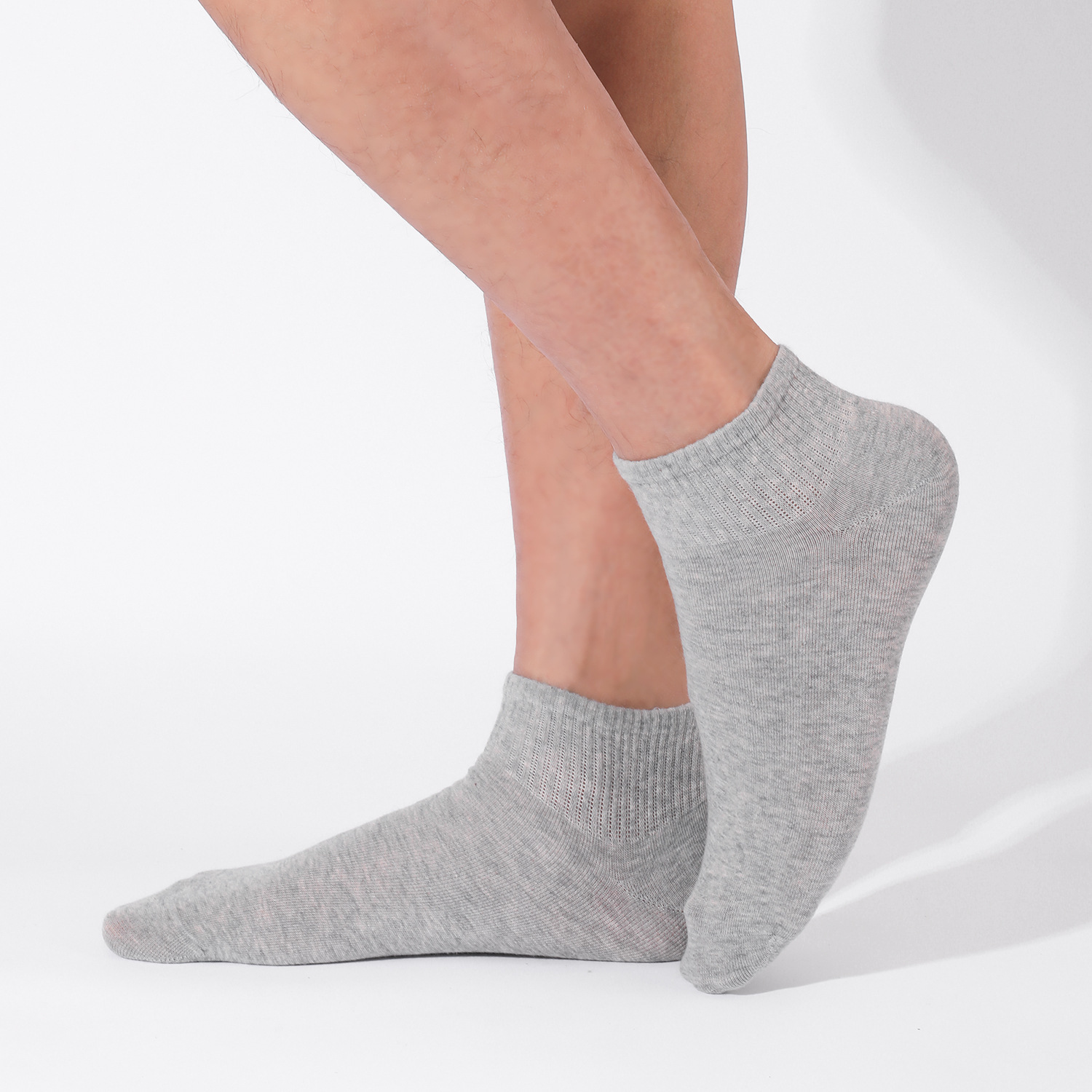 Men's Socks Spring and Summer Boat Socks Black Shallow Mouth Short Socks Anti odor and Sweating Sports Business Invisible Socks Trendy Heel Socks