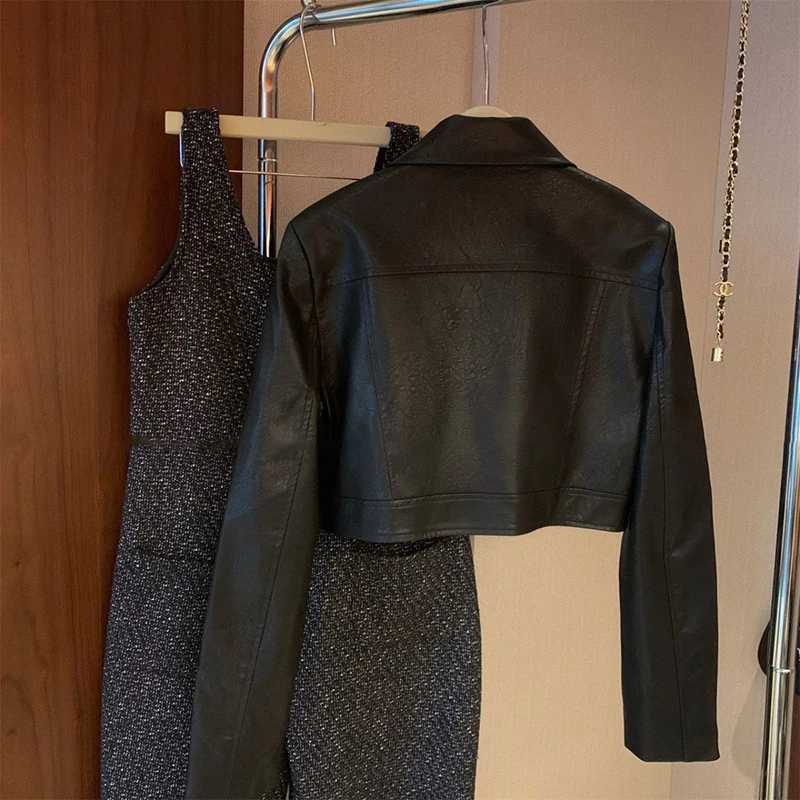 MEXZT Vintage Cropped Pu Leather Jacket Women Streetwear Black Motorcycle Coat Fall Winter Long Sleeve Zipper Chic Outerwear NewT251017