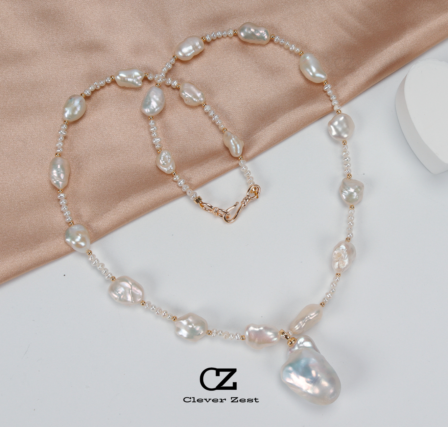 Natural White Baroque Pearl Rice-Shaped Pendant Necklace 14K Gold-Filled Fashionable Versatile Trendy Anniversary Gift