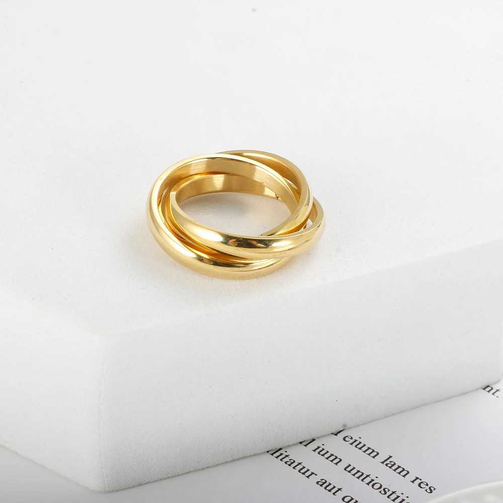 3 in 1 Triple Interlocked Rings For Women Men Couple Wedding Engagement Finger Ring Stainless Steel Goth Waterproof Jewelry Gift Z251017