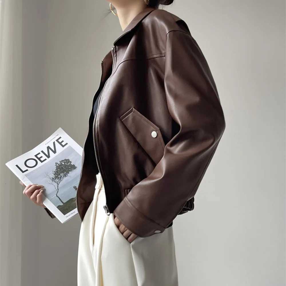 Leather Coat Lady 2024 Autumn Winter American Vintage PU Leather Jacket Small Motorcycle Faux Leather Jacket Women High StreetT251017