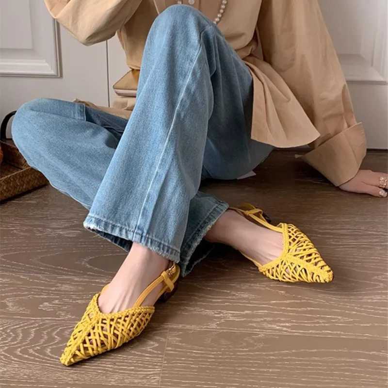 Elegant Green Openwork Woven Women Pumps Sexy Pointed Toe Square Heel Flat Sandals for Women Summer Fashion Comfort Beach Shoes Z251015