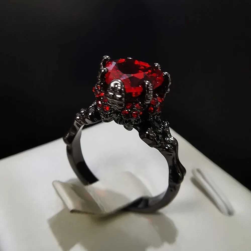 Gothic Skull HeartShaped Zirconia Promise Ring Perfect Halloween Gift for Her Hip Hop Style Copper Band Z251017