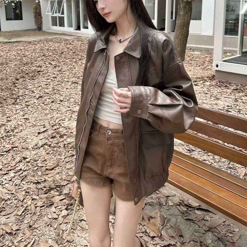 New American Retro Faux Leather Jacket Women Autumn Y2K Long Sleeve Pu Jackets Woman Stylish Loose Zipper Moto Biker Coats MujerT251017
