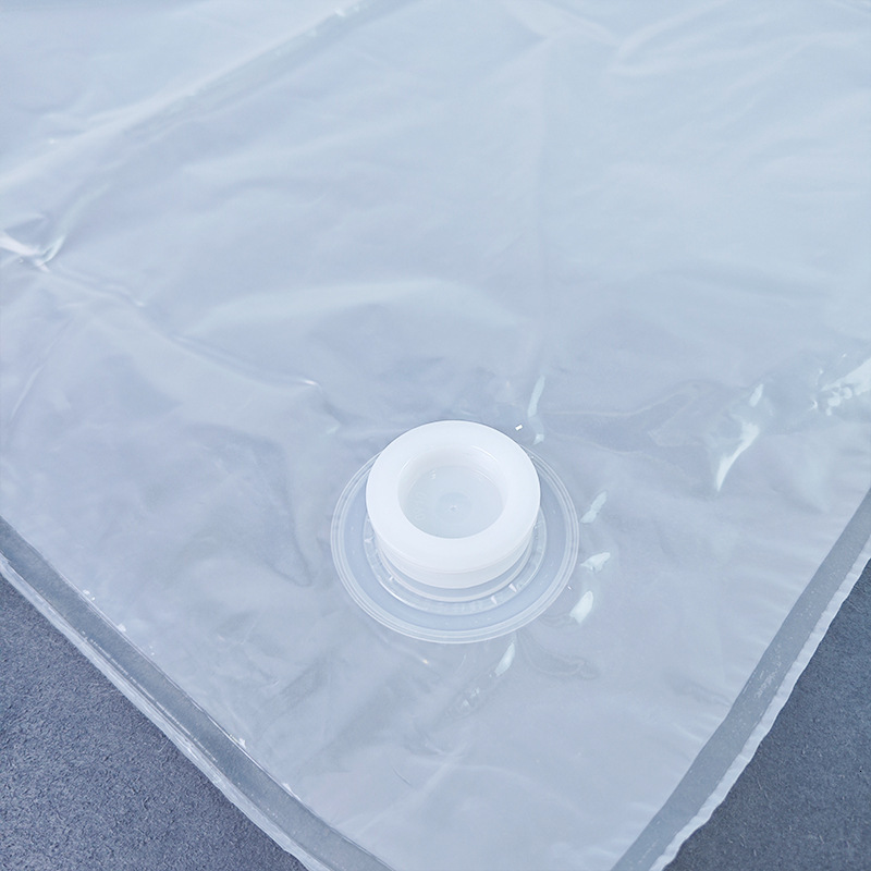 Wholesale Advanced Liquid Fertilizer Bags with Customizable Capacities: Transparent, Breathable Containers with Twist-Off Lids