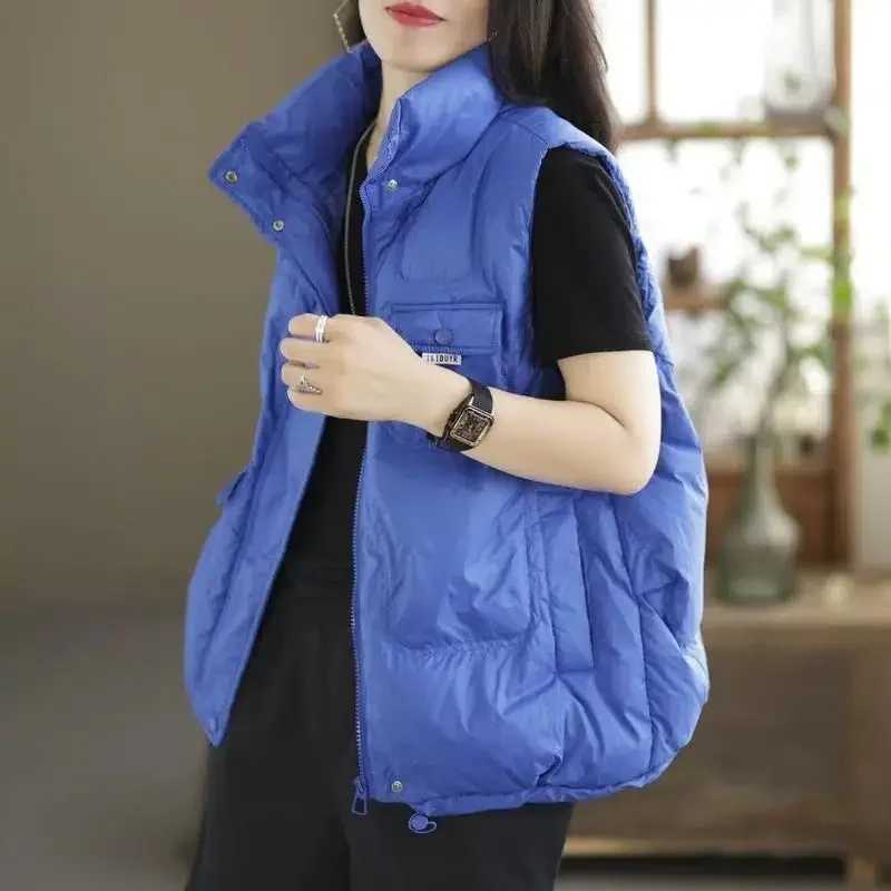 Down Sleeveless Vests Jacket For Women Coat Puffer Vest Jackets Woman Winter 2025 Lightweight With Coats Trend W251016