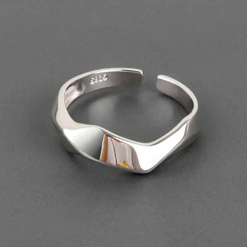 New Fashion Silver Color Geometric Open Rings for Women Simple Irregular Smooth Adjustable Finger Rings Party Jewelry GiftsW251017