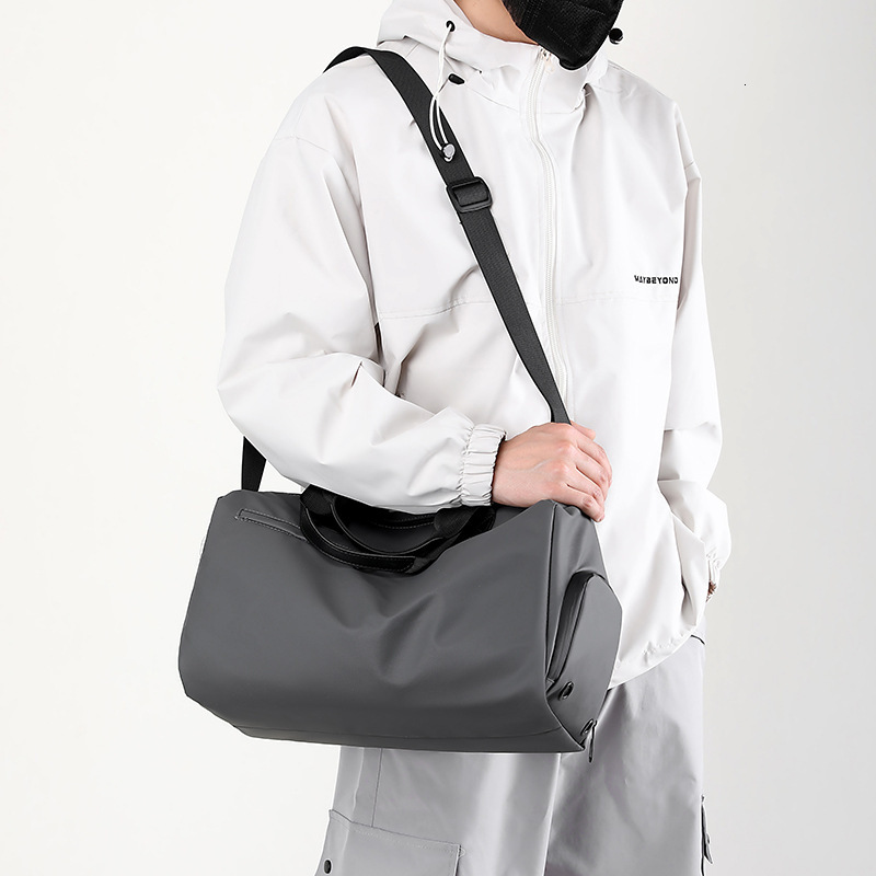 Designer Bag Luxury Bag New Short-distance Travel Bag Single Shoulder Crossbody Bag For Men Casual Large Capacity Dry-wet Separation Gift Fitness Bag 
