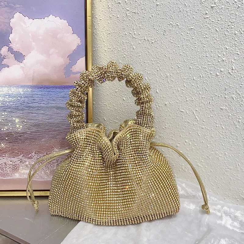 sense trend personality light luxury dumpling bag niche design shiny and inflexible diamondencrusted handbag Z251017