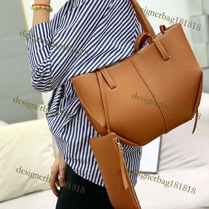 designer bag tote bag French Niche Wing Shoulder Underarm Large Capacity Tote Bag Crossbody
