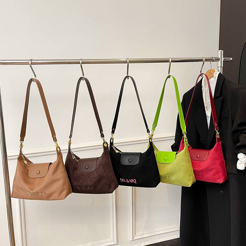 Fashion ladies' compact phone bag with large capacity function 2025 new high-end student versatile casual simple niche shopping commuting shoulde