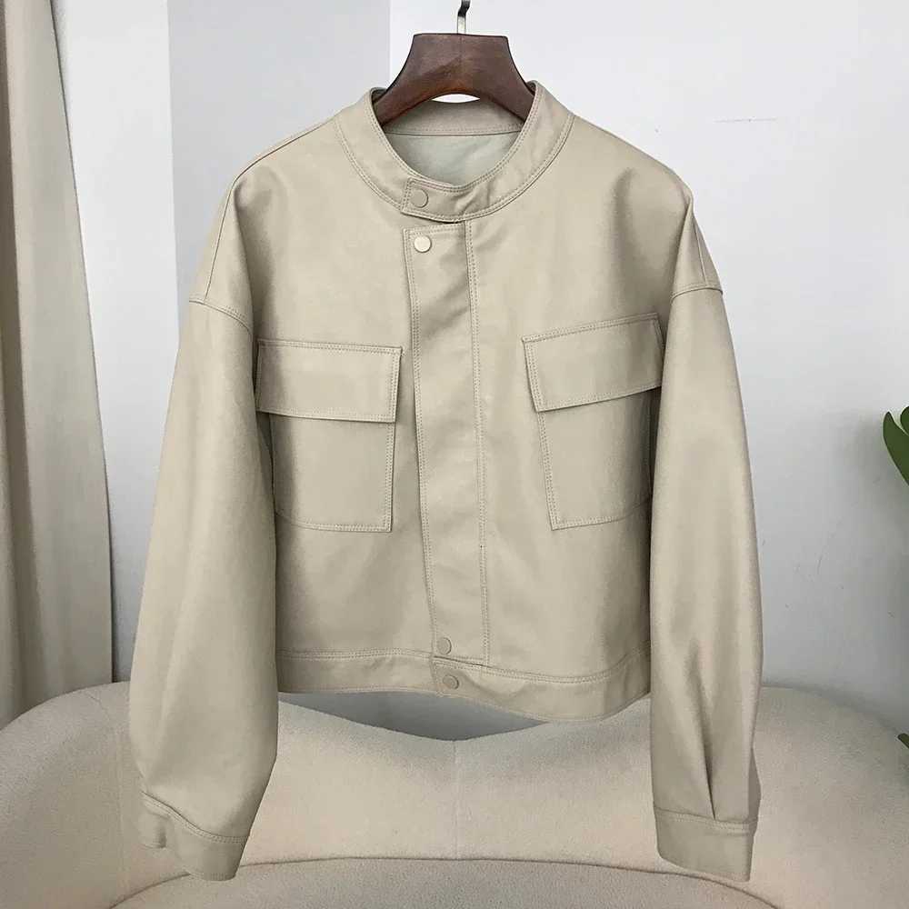 Autumn Leather Coat with Pockets Biker Jacket Women Ladies Vintage Solid Short Bomber Outerwear Retro New Spring AutumnT251017