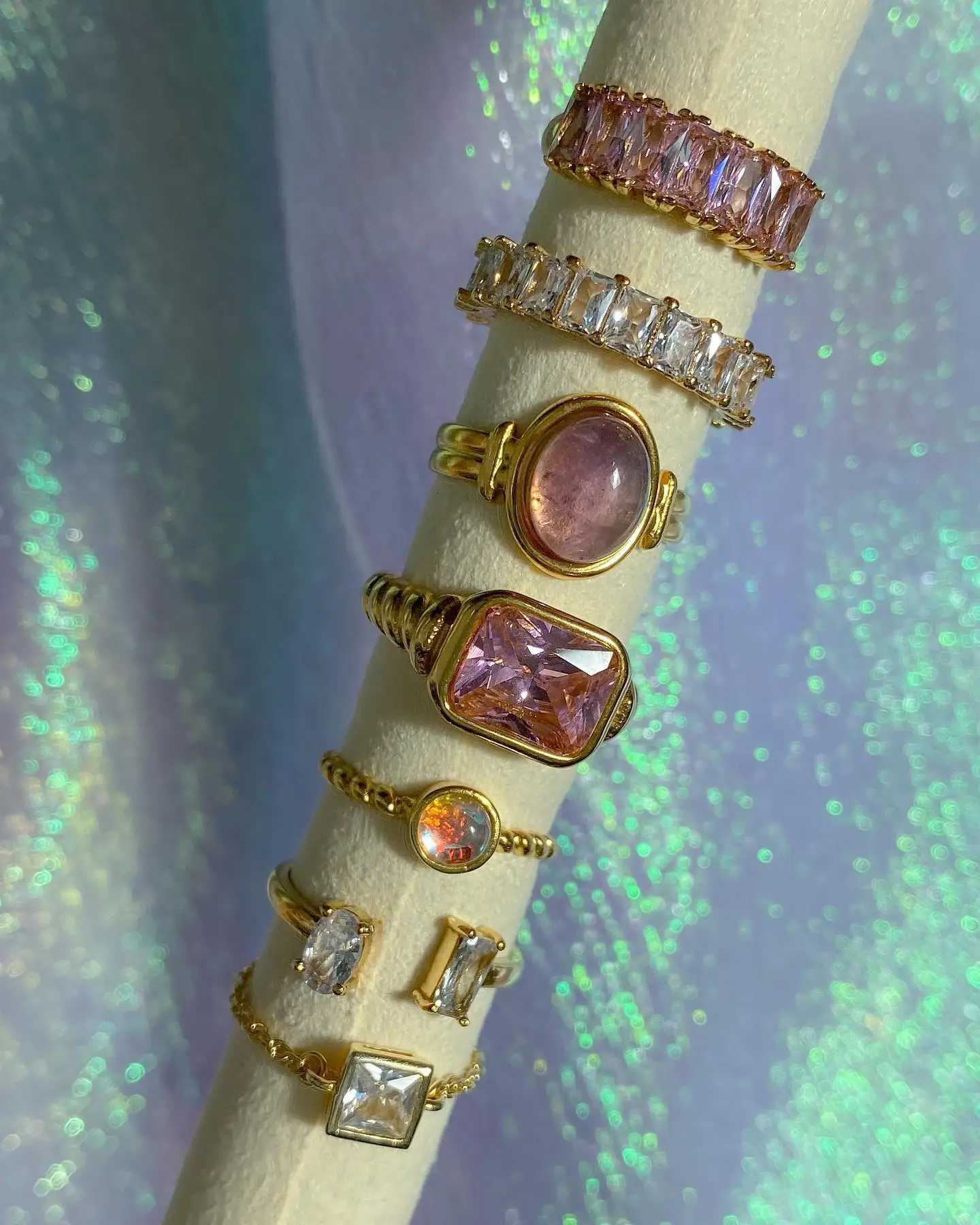 Uworld Stainless Steel Delicate Bling Heart Cubic Zirconia Fashion Shiny Ring for Women High Quality Temperament Premium JewelryW251017