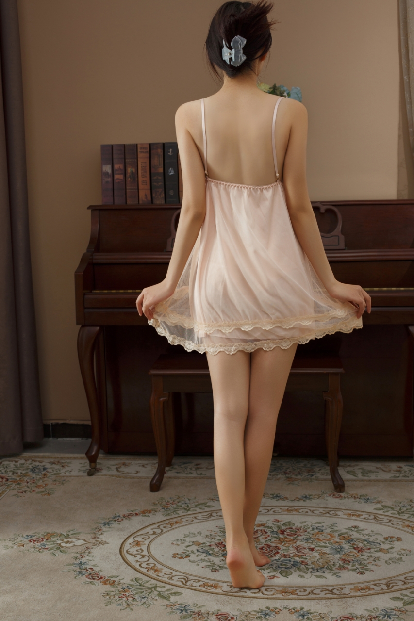 Alluring Seamless Mesh & Velvet Two-Piece Robe Outfit Featuring Butterfly Knot Design