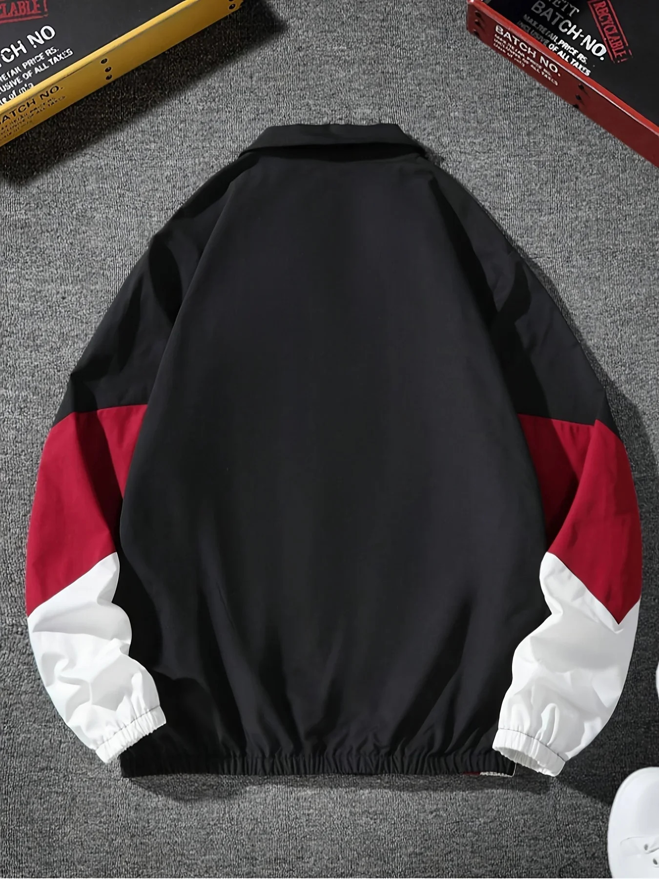 Mens colorblocked jacket lightweight casual travel windproof and wearresistant highquality fabric boyfriend gift 251017