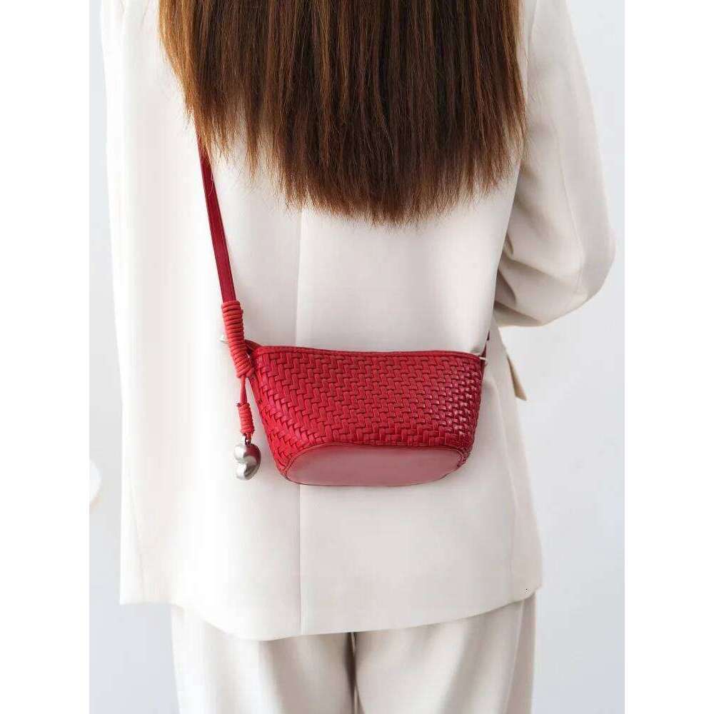Handwoven Crossbody Faionable Handbag Oulder For Women Sli Leather Bag Neutral Modern Sle Pure Color