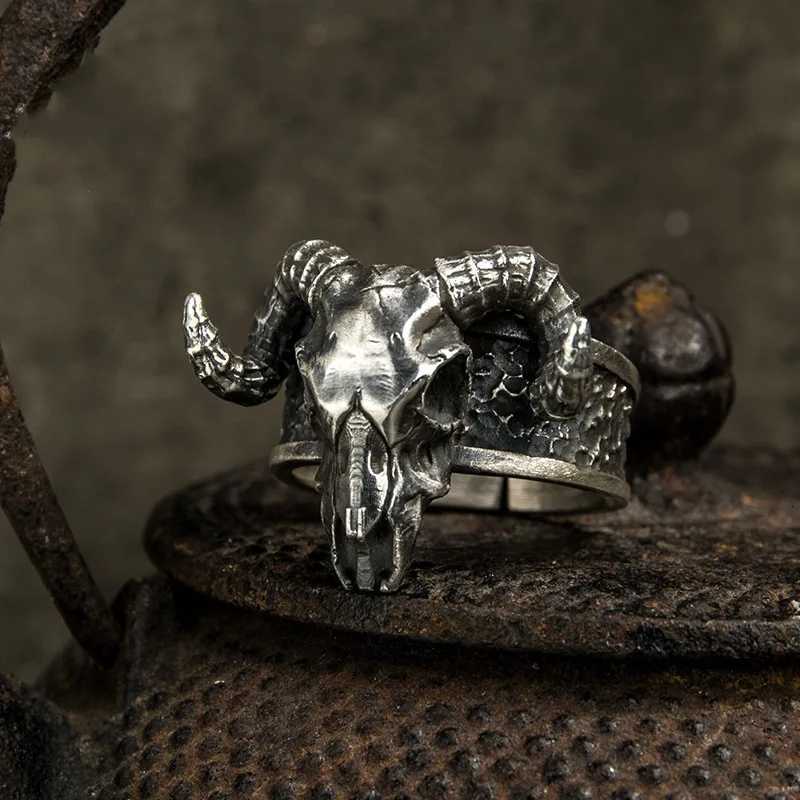 Vintage black goat open ring grams dark demon satanic niche exaggerated personality male finger ring Z251017
