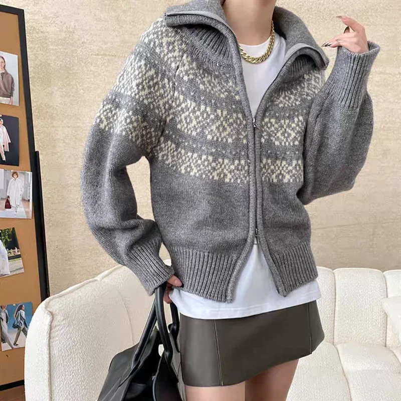 Korean Double Zipper Retro Christmas Jacquard Womens Knitted Cardigan Autumn Winter Fashion Turn Down Collar Casual Sweater 251013