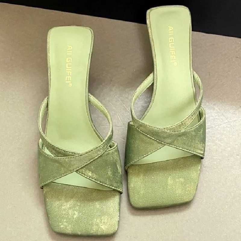 High Quality Square Toe Crosstied Women Sandals Open Toe Wedges Slide Sandals Summer Fashion Comfortable Satin Heels for Women Z251015
