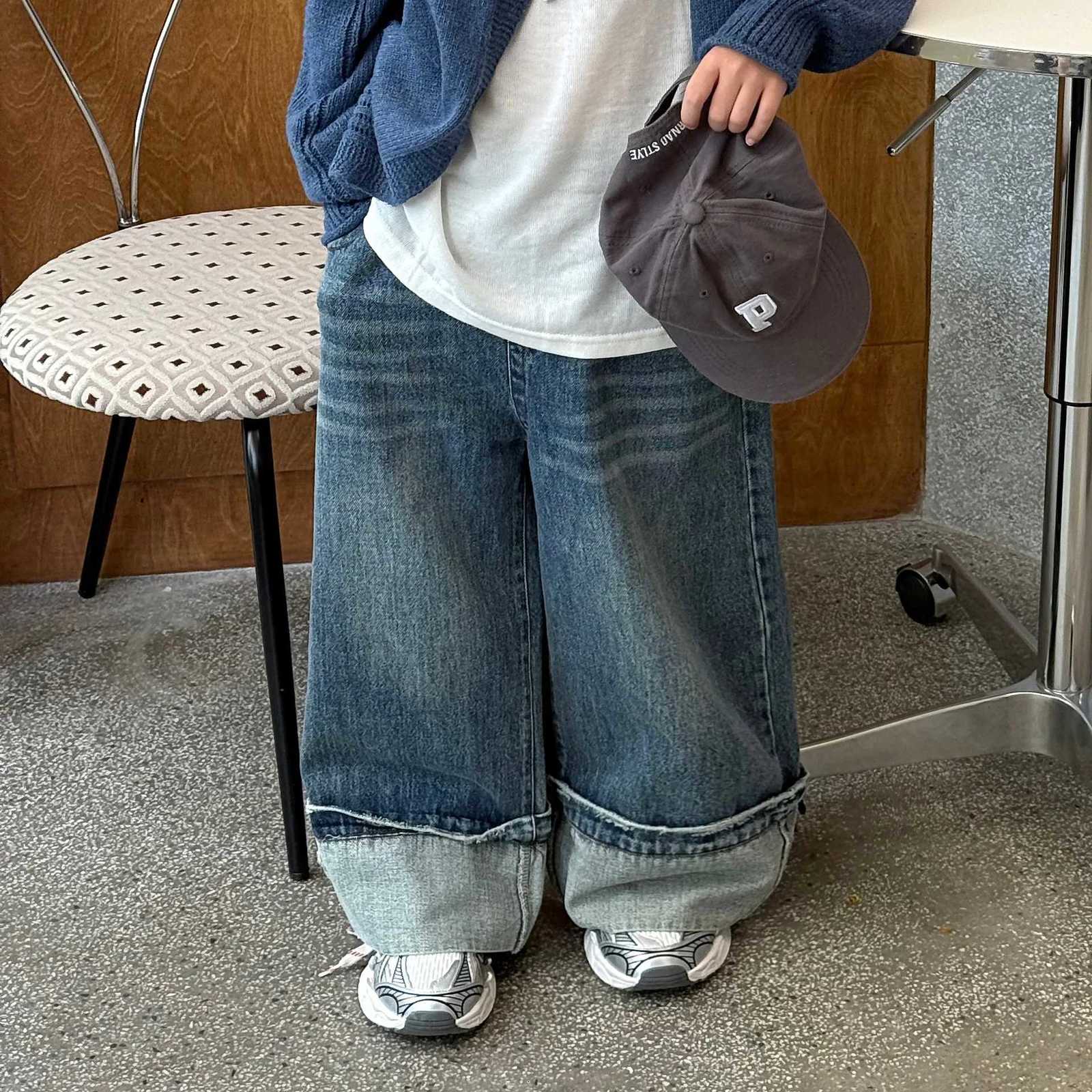 Children Clothing Boys Fashion Retro All Match Straight Leg Jeans 2025 Autumn New Boys Korean Style Simple and Loose JeansT251017