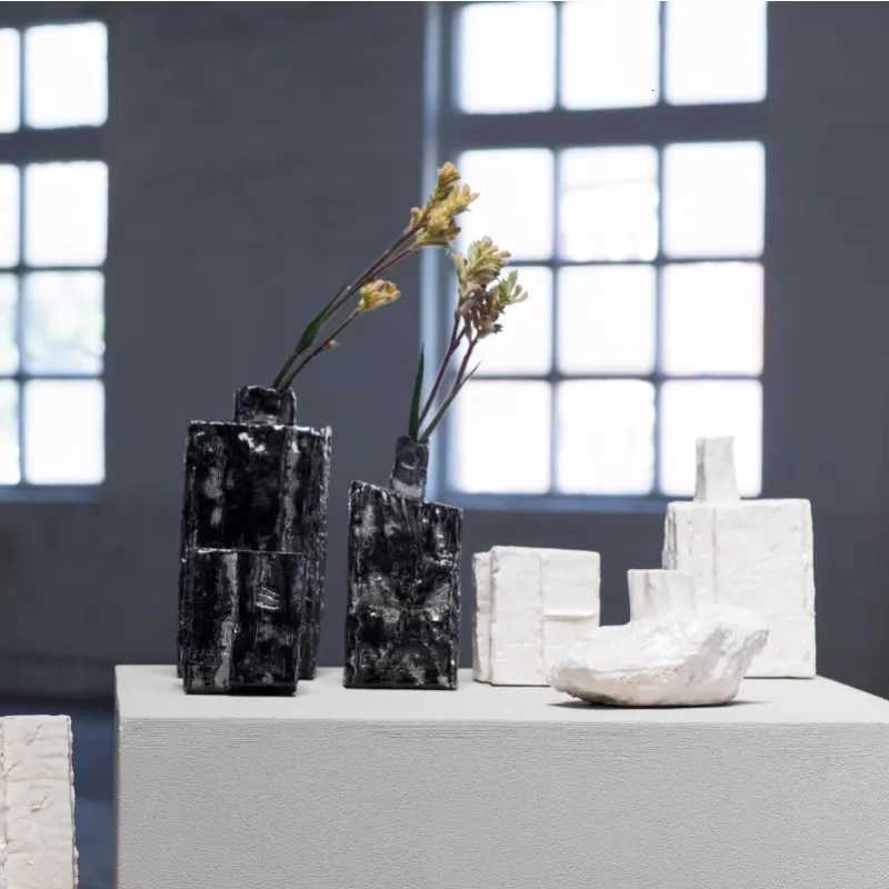 Nordic Style Highend Style Vase Art Living Room Decorative Item Design Sense Creative Minimst Vases Vaas Home Decorations C251017